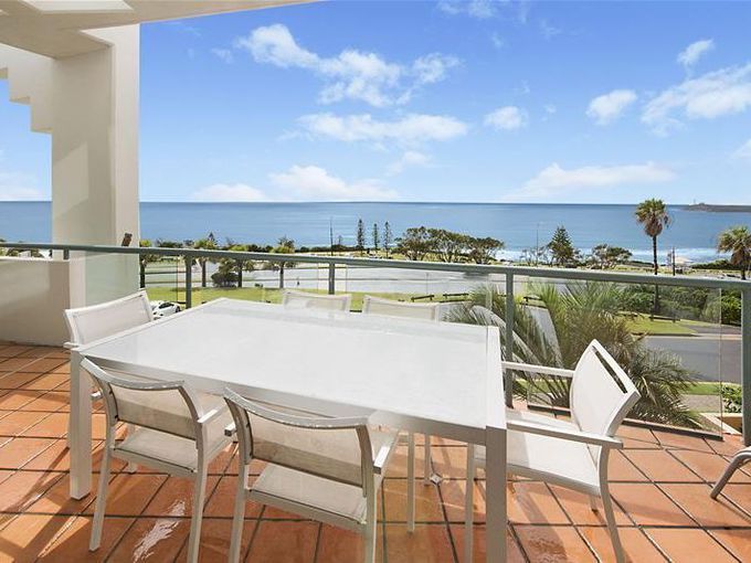 7 / 10 Marina Walk, Alexandra Headland