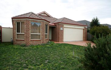 43 Wesley Drive, Narre Warren