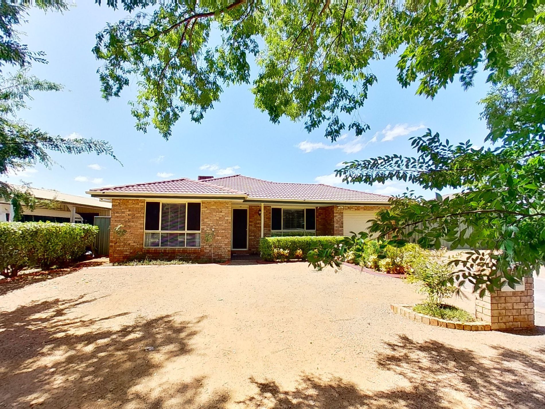 6 Lancaster Park Place, Dubbo