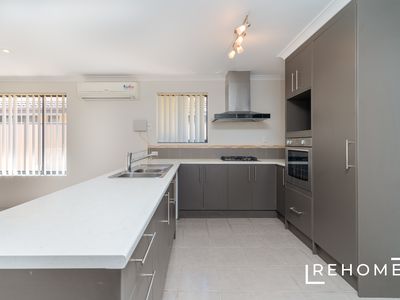 16 Warrilow Loop, Canning Vale