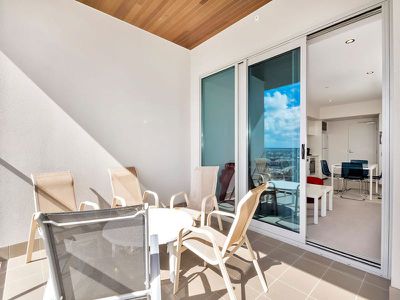 2002 / 659 Murray Street, West Perth