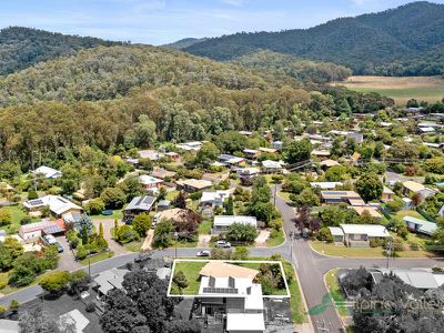6 Wonnangatta Avenue, Tawonga South