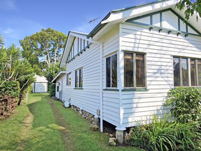 21 Holm Street, Atherton