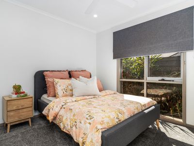 10 Wyldwood Close, Somerville
