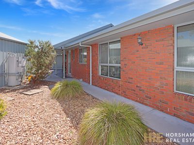 15 Fisher Square, Horsham