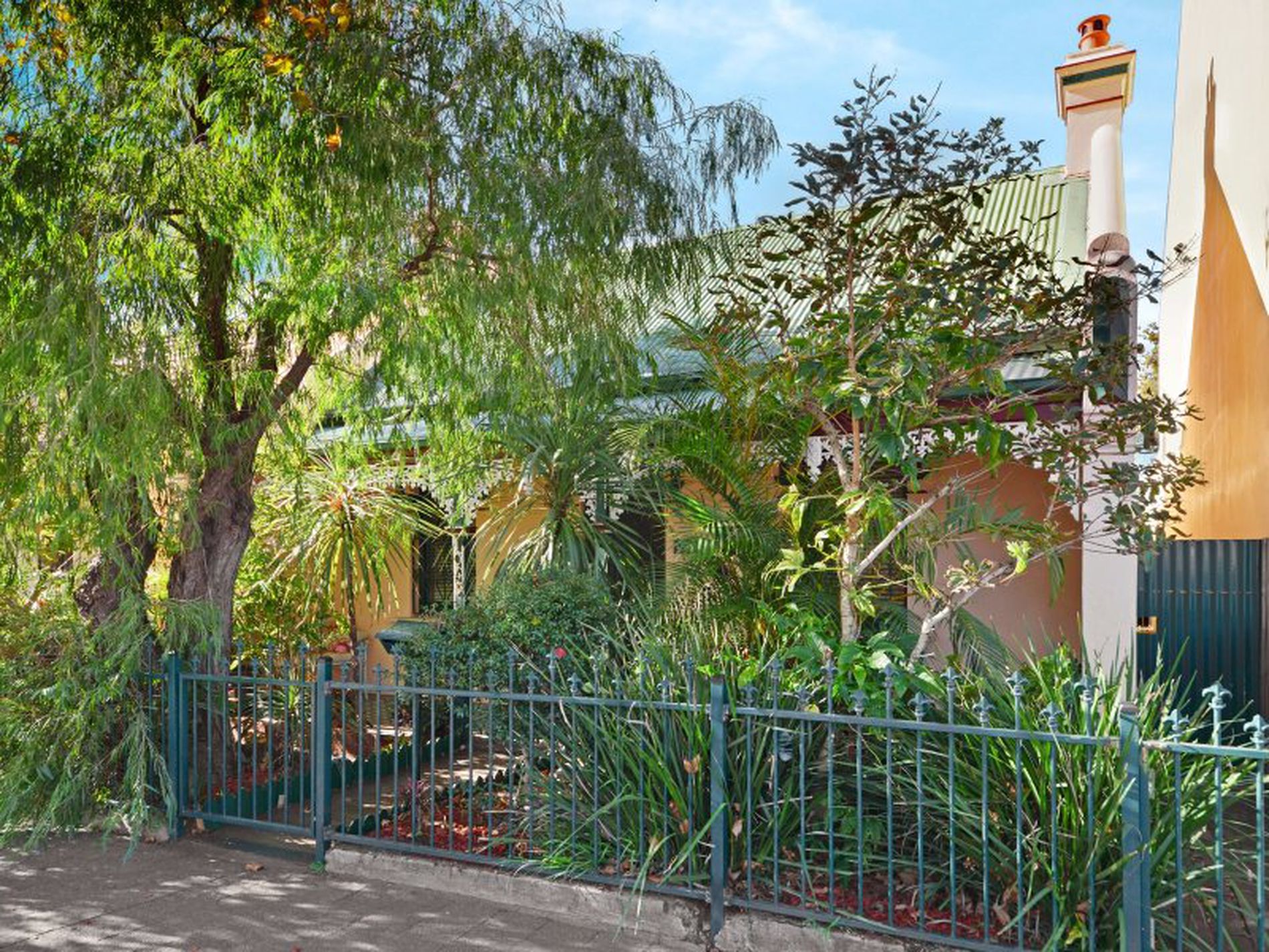 1049 Botany Road, Mascot