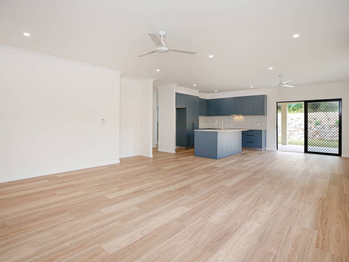 70 Rankine Avenue, Yungaburra