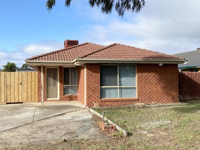 10 Eliza Grove, Wyndham Vale