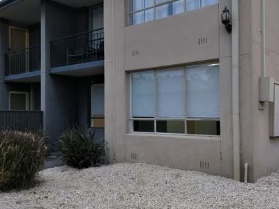 4 / 3-5 Hargreaves Crescent, Braybrook
