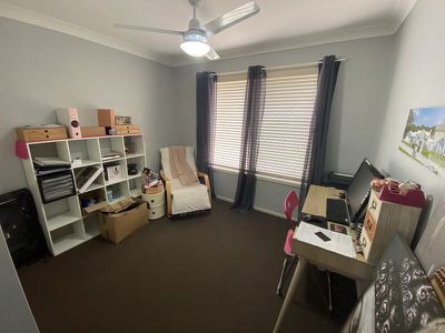 74-76 Rosella Parade, Kingaroy