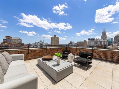 18 Gramercy Park South, New York, NY, International