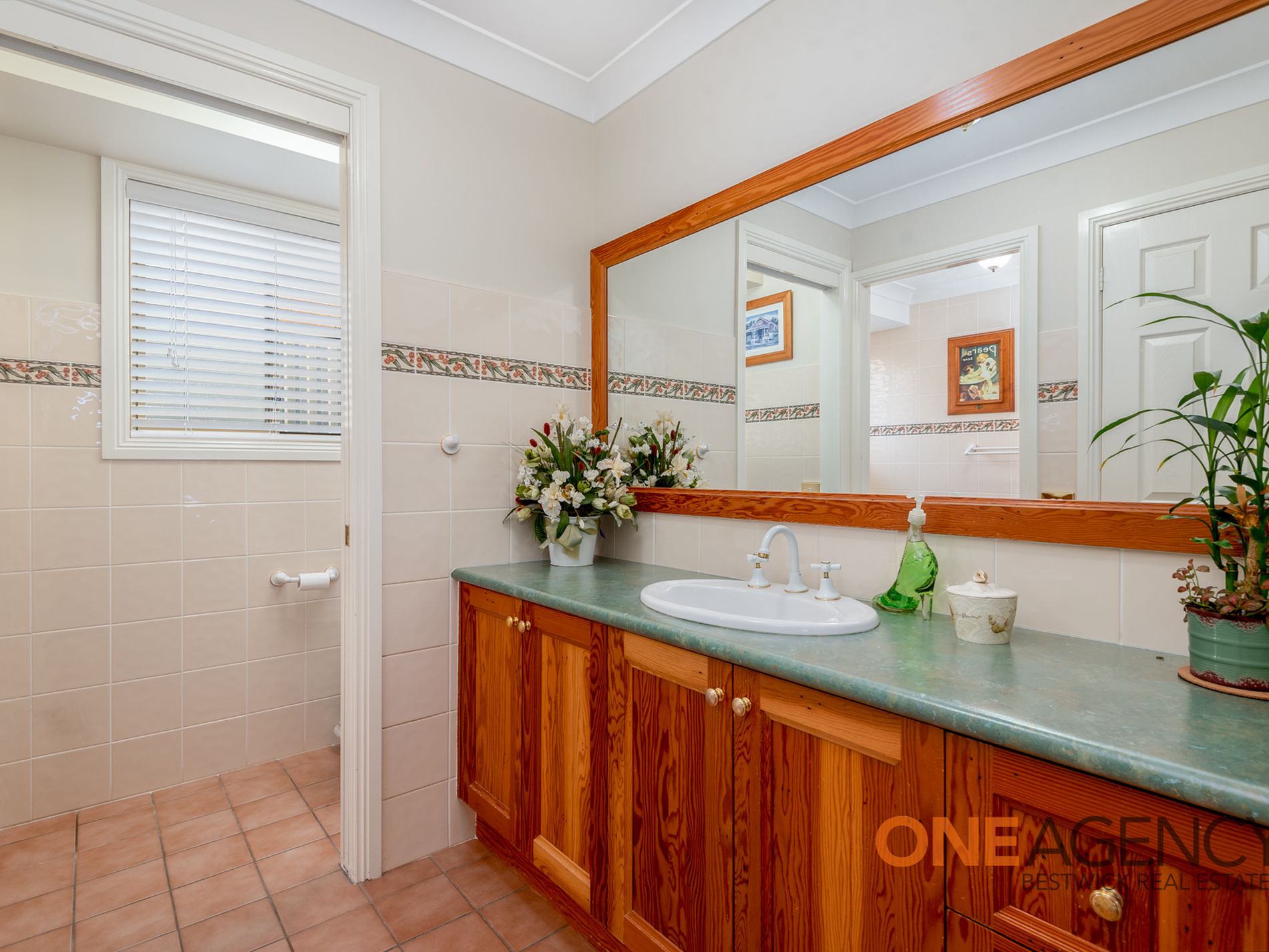 4 Oaklands Drive, Llanarth