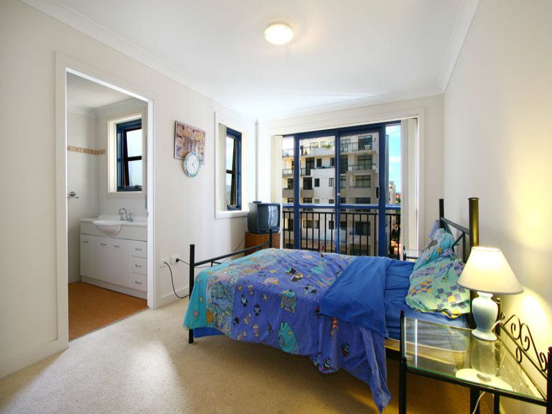 13 / 21 Market Street, Wollongong