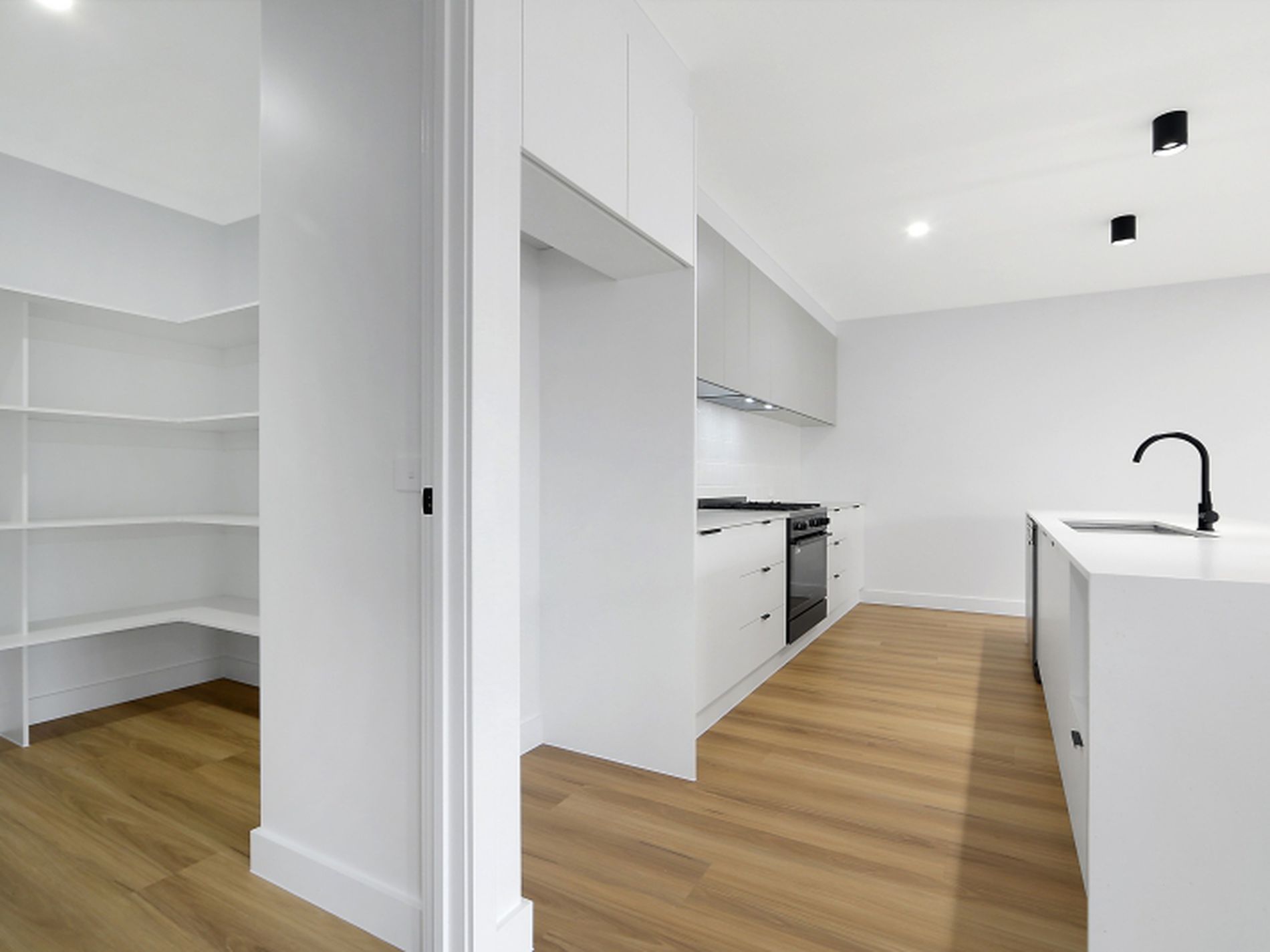 15 AXFORD BOULEVARD, Wodonga