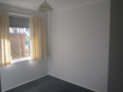 22 Loftus Drive, Barrack Heights