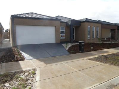 16 Brimstone Drive, Tarneit