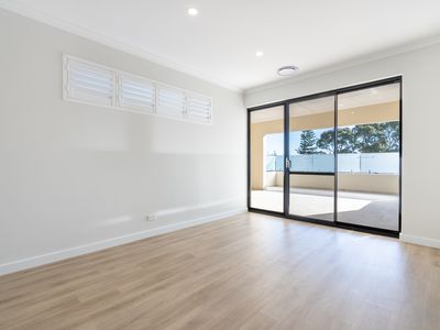 1 / 116 Gloucester Ave, Shoalwater