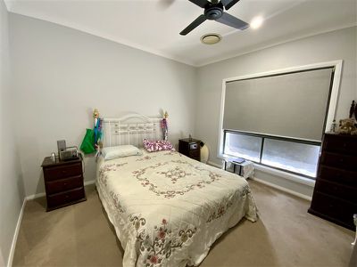 7B Dunstan Close, Forbes