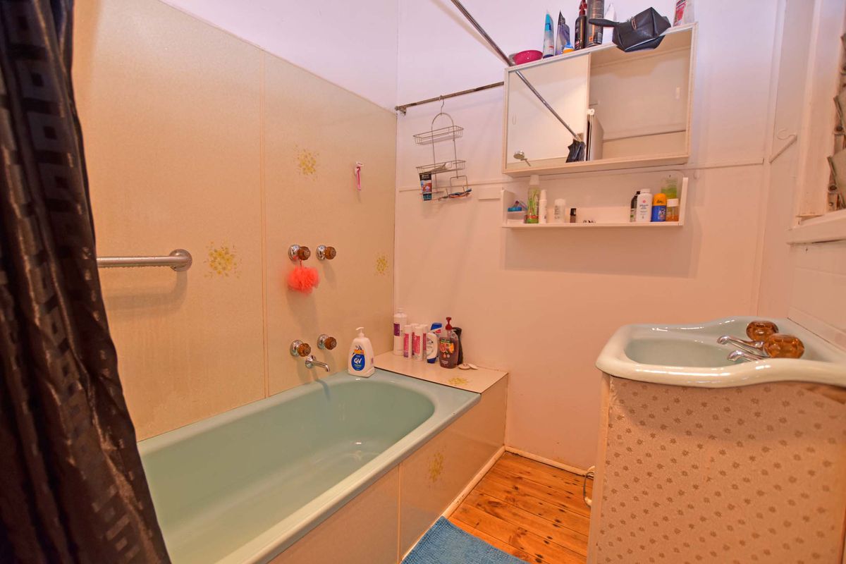 54 Lake Road, Kyabram