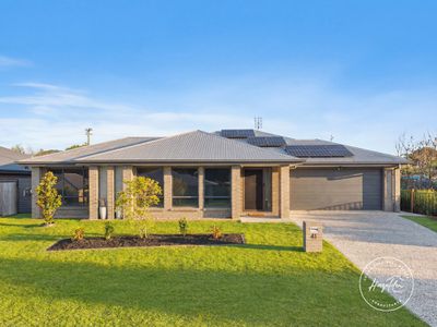 41 Ngungun Crescent, Glass House Mountains