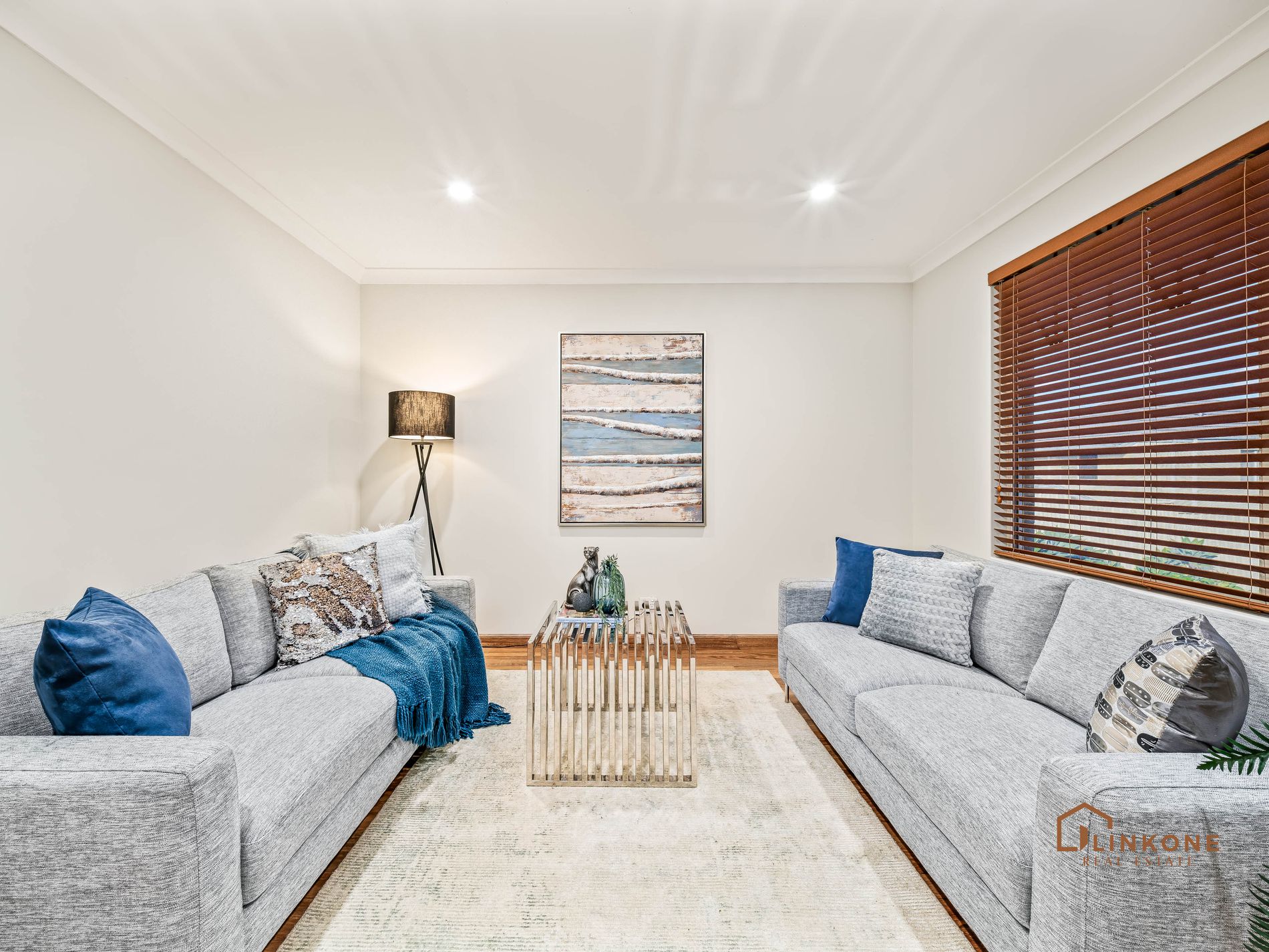 2 / 94 Hobbs Avenue, Como