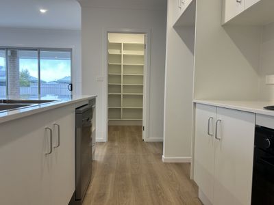 32 Sunningdale Avenue, Sussex Inlet