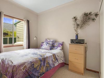 76 Princes Highway, Lake Tabourie