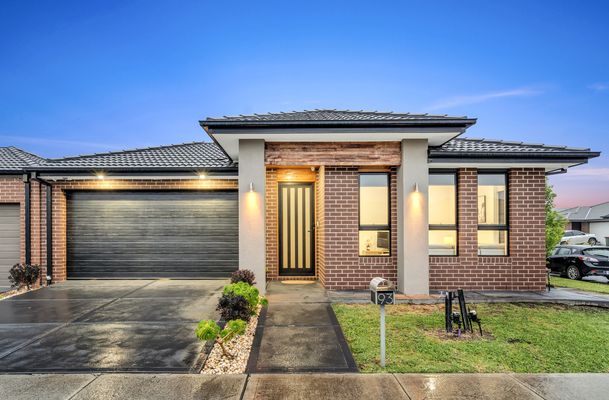 93 Wattletree Street, Craigieburn