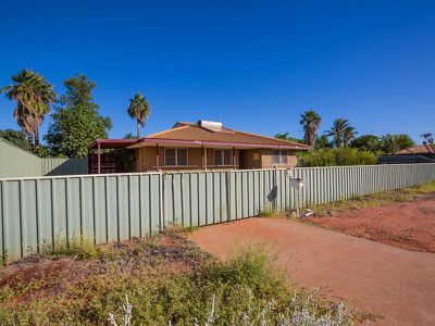 2 Eltona Close, South Hedland