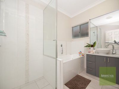 9 Riverwood Drive, Idalia