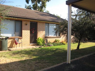 8 / 5 Opal Street, Dubbo