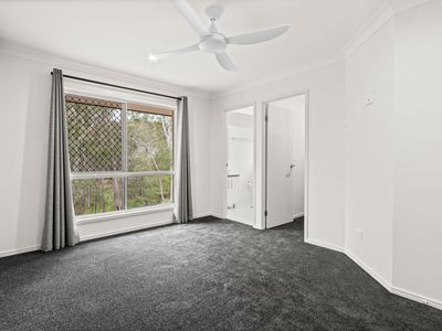11 Moondani Drive, Gilston