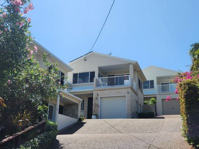 2 / 8 Sobraon Street, Sunrise Beach