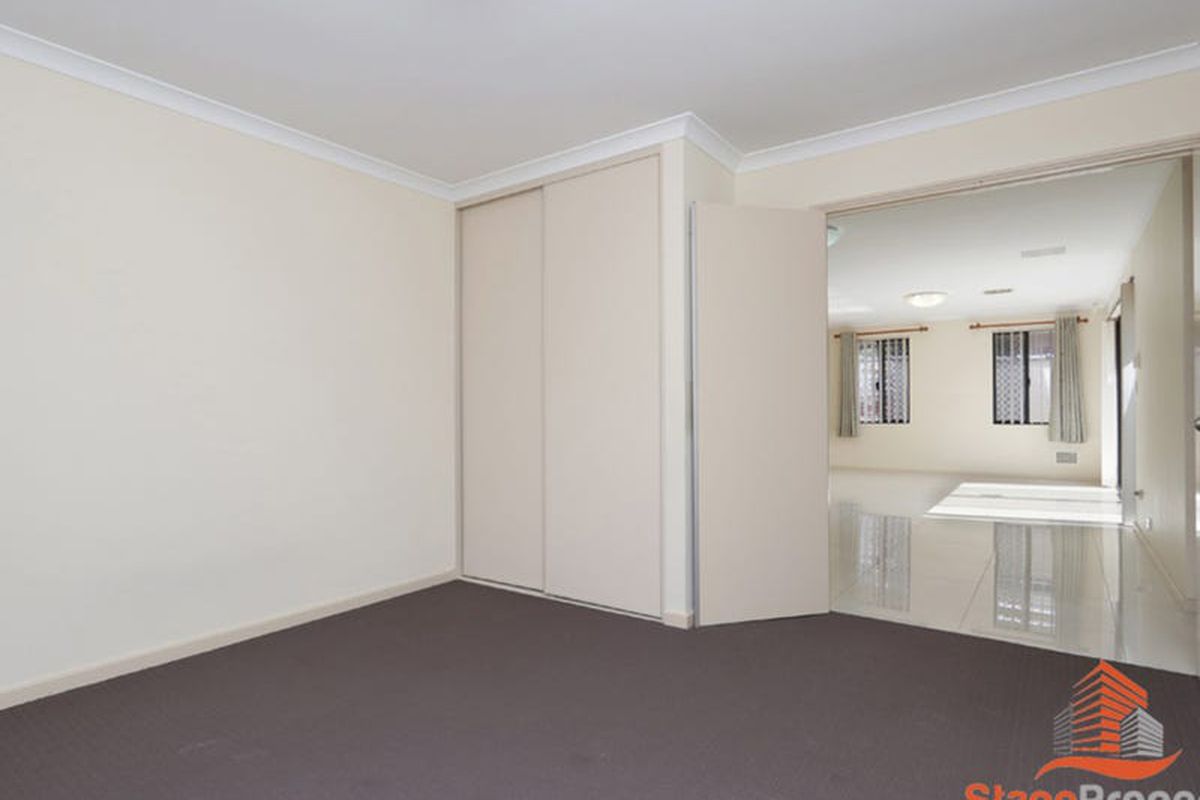 1 / 181 Manning Road, Bentley