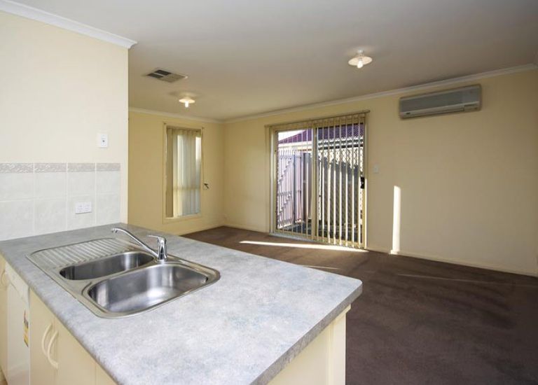 66 Pridham Blvd, Aldinga Beach