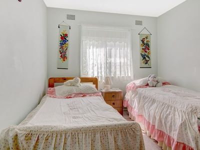 74 Barton Street, Oak Flats