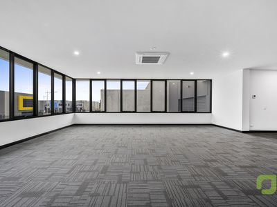 28 Robbins Circuit, Williamstown North