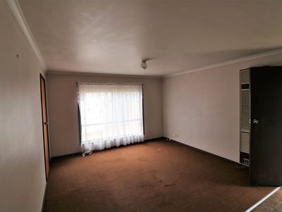 5 / 85 Redbank Road, Seymour