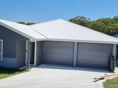 22 Strawberry Terrace, Glendale