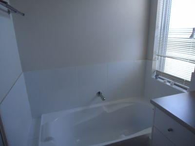 23c  Lovegrove Way, Morley