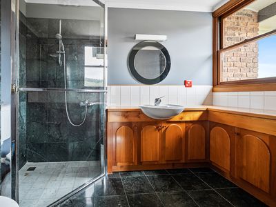 120 Esperance Road, Southport