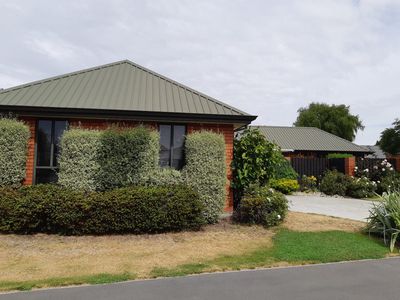 4 Pepperwood Place, Shirley