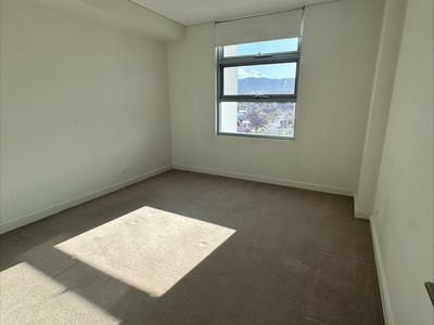 501 / 3 Grand Court, Fairy Meadow