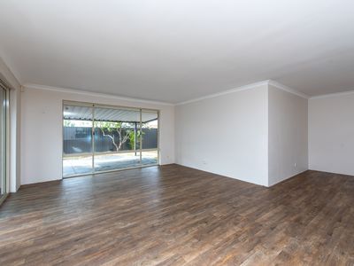 4 Princeton Circle, Alexander Heights