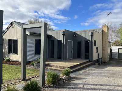 23 Bayview Parade, Hamlyn Heights