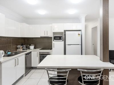 28, 22 Yulia St, Coombabah