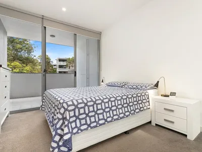 205D / 2 Rowe Drive, Potts Hill