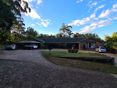 9 Essex Close, Springwood