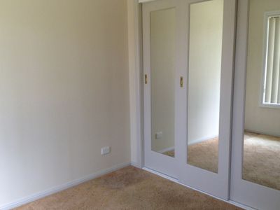 2 / 1 Oakland Avenue, Windang