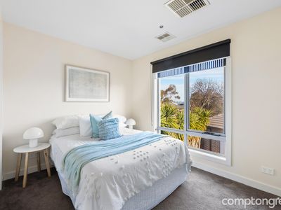 5 / 43 Cypress Ave, Brooklyn